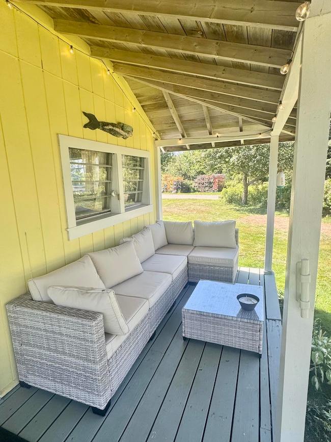 63 York Rd, Vinalhaven, ME 04863 - photo 3