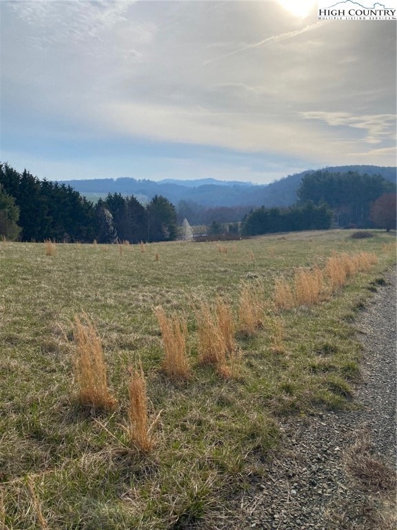 2 Autumn Glen Dr, Sparta, NC 28675 - photo 2