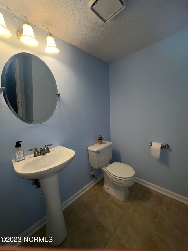 133 Silver Leaf Dr, Jacksonville, NC 28546 - photo 5