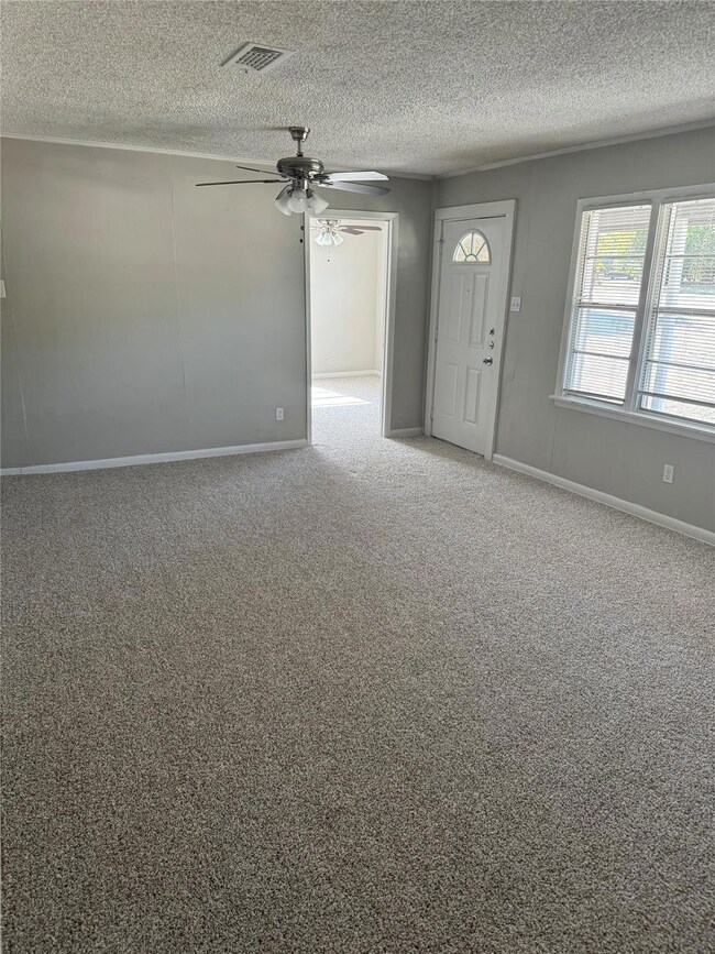 509 Sandell Dr, Fort Worth, TX 76108 - photo 2