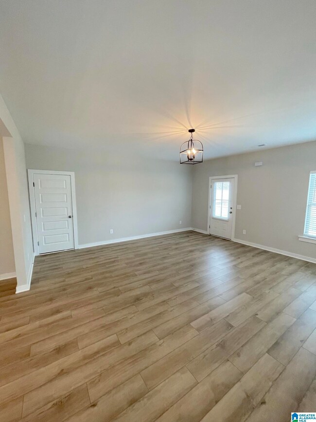 2118 Ellsworth Loop Rd SW, Cullman, AL 35055 - photo 5