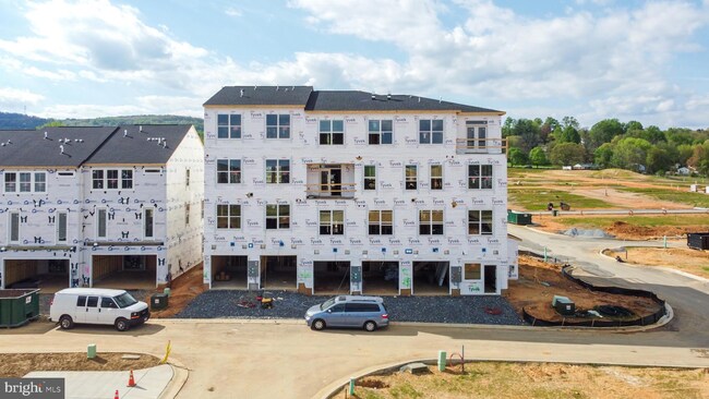 710 Iron Forge Rd Unit 101, Frederick, MD 21702 | MLS# MDFR2044574 ...