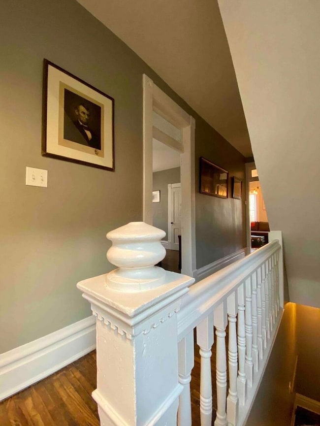 35 Latta Ave, Columbus, OH 43205 - photo 2