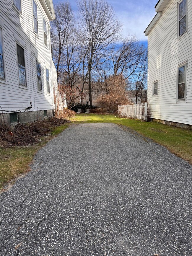 69 Middle St, Saco, ME 04072 - photo 6