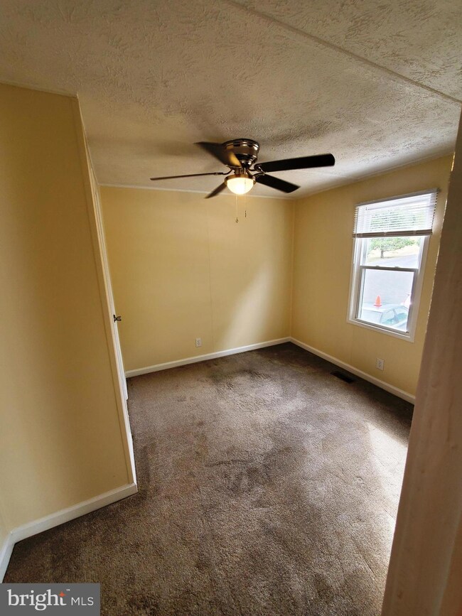 26177 Old Valley Pike, Toms Brook, VA 22660 - photo 3