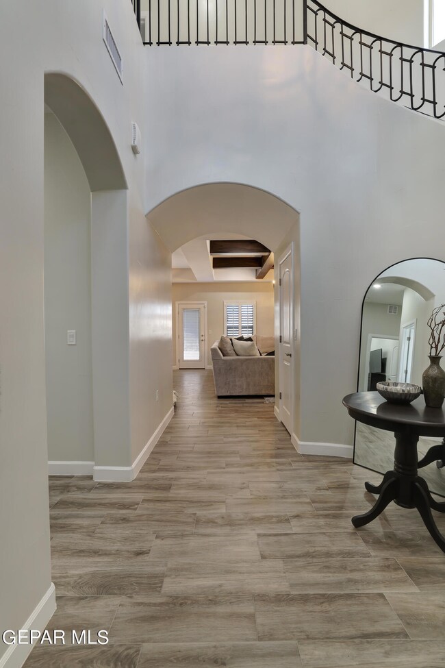 13627 Lawkland St, Horizon City, TX 79928 - photo 4