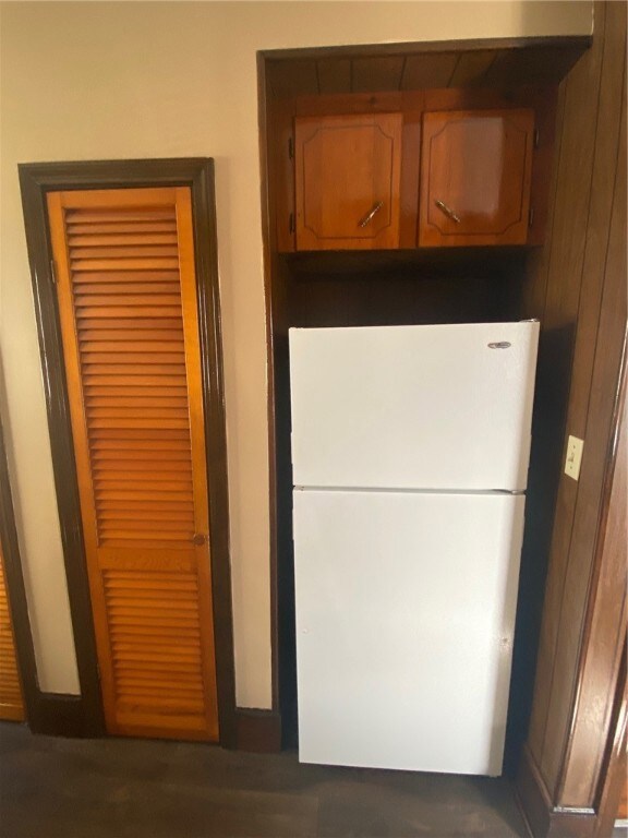 61 Walnut St unit 2, Tiverton, RI 02878 - photo 7