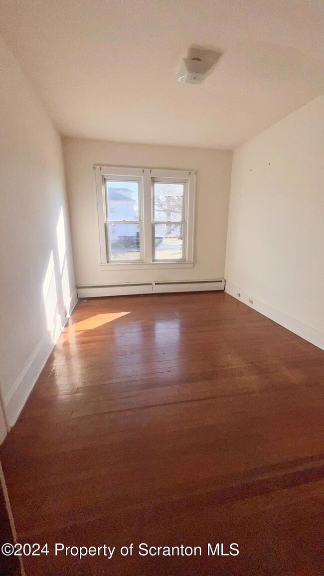 130 9th St unit 2, Wyoming, PA 18644 - photo 3