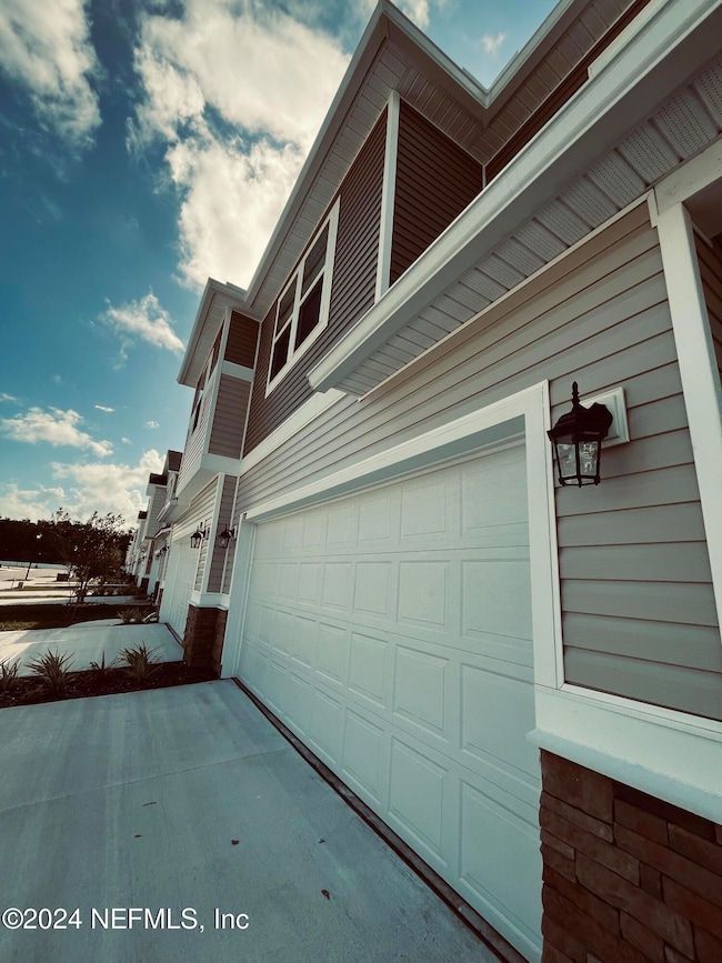 1328 High Falls Dr, Jacksonville, FL 32205 - photo 4