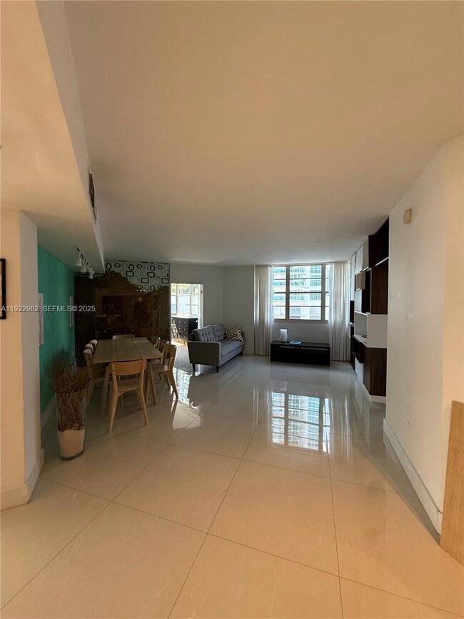 Four Ambassadors Condominiums unit 1151, Miami, FL 33131 - photo 6