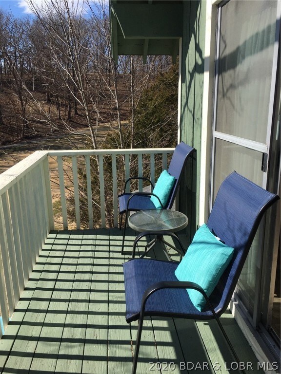 upper deck with golf course view