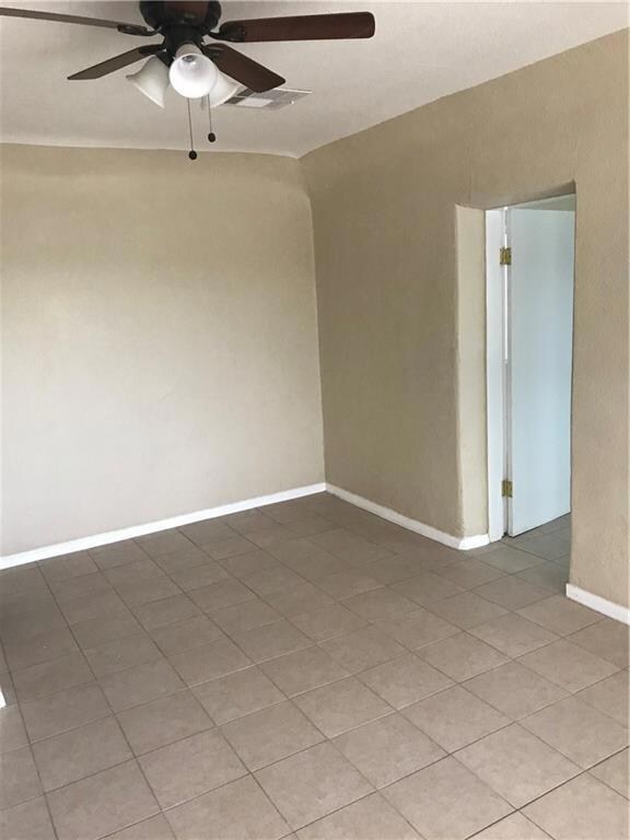 3922 N Piedras St unit 2, El Paso, TX 79930 - photo 7