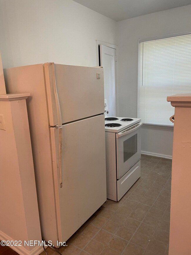 1529 Mcduff Ave S unit 3, Jacksonville, FL 32205 - photo 6