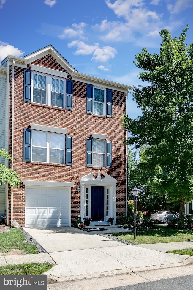 13513 Avonmore Dr, Herndon, VA 20171 - photo 2