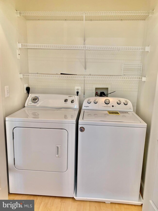 11924 Darnestown Rd, Gaithersburg, MD 20878 - photo 4