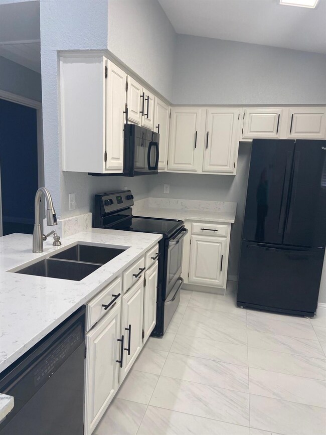 2104 Maplewood Trail, Colleyville, TX 76034 - photo 6