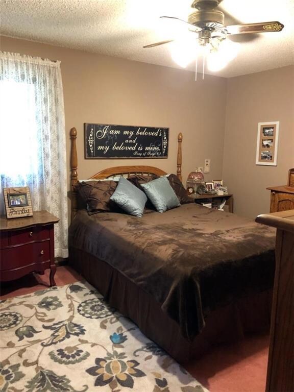 912 Park Ln, Pella, IA 50219 - photo 6