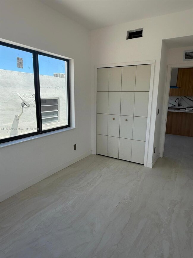 2436 SW 7th St unit 9, Miami, FL 33135 - photo 2