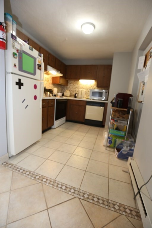 Milliken Hills Condominiums unit 7, Franklin, MA 02038 - photo 2