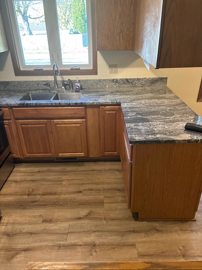 2104 3rd St N, Saint Cloud, MN 56303 - photo 6