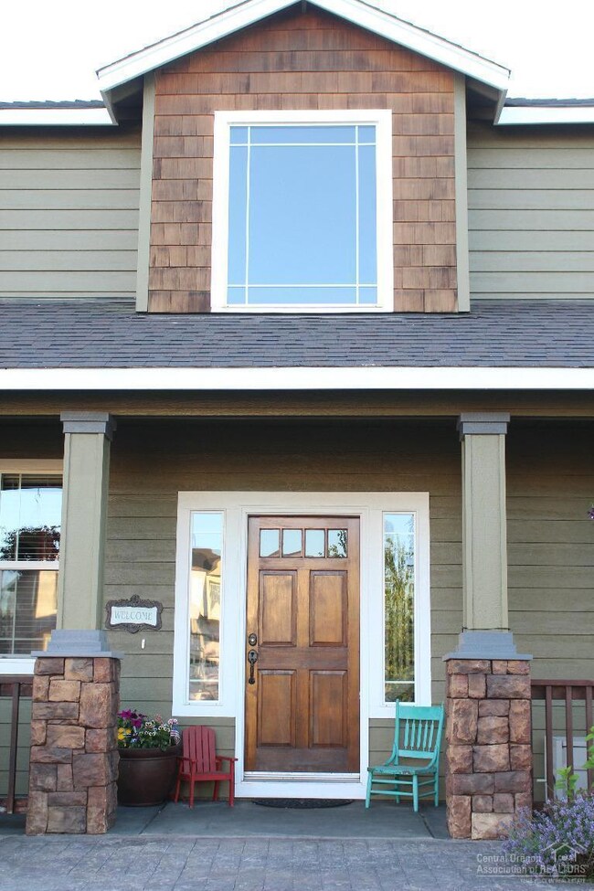 1369 SW Rimrock Way, Redmond, OR 97756 - photo 2