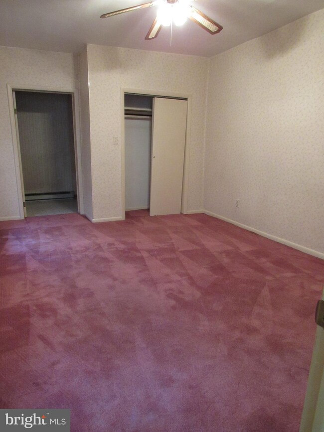 11 S Church St unit 2, Waynesboro, PA 17268 - photo 5