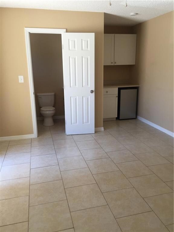 2121 NE Park St unit 2A, Jensen Beach, FL 34957 - photo 3