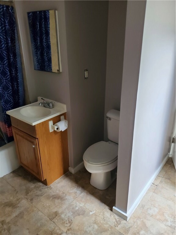 577 Willow St unit 3R, Woonsocket, RI 02895 - photo 5