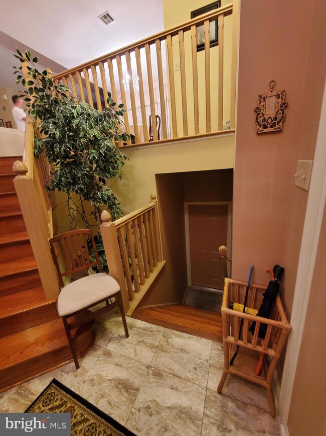 182 Crescent Dr, Hershey, PA 17033 - photo 5