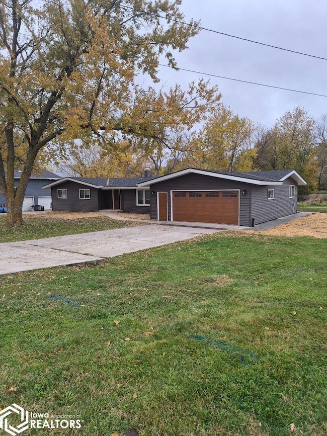 603 N West St, Mount Ayr, IA 50854 - photo 2
