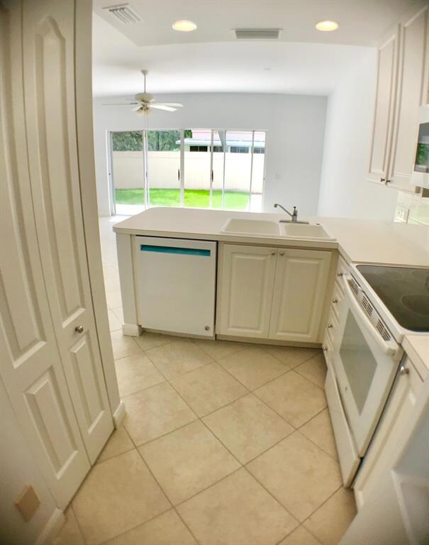 5 Sageder Kitchen IMG-2047