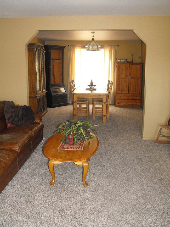 Living Room to Formal Dining Room