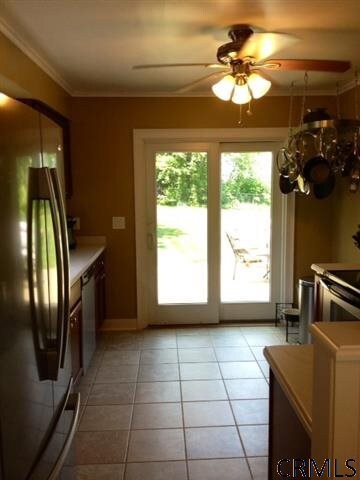 37 Snyders Lake Rd, Wynantskill, NY 12198 - photo 3