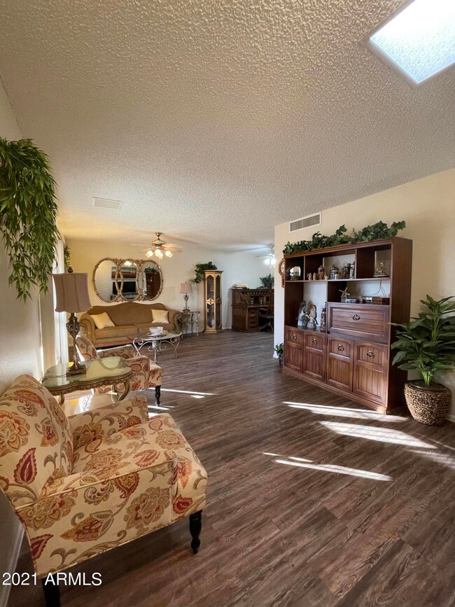 B8C2B61B-7B5E-4C3C-83CE-987731A0801E