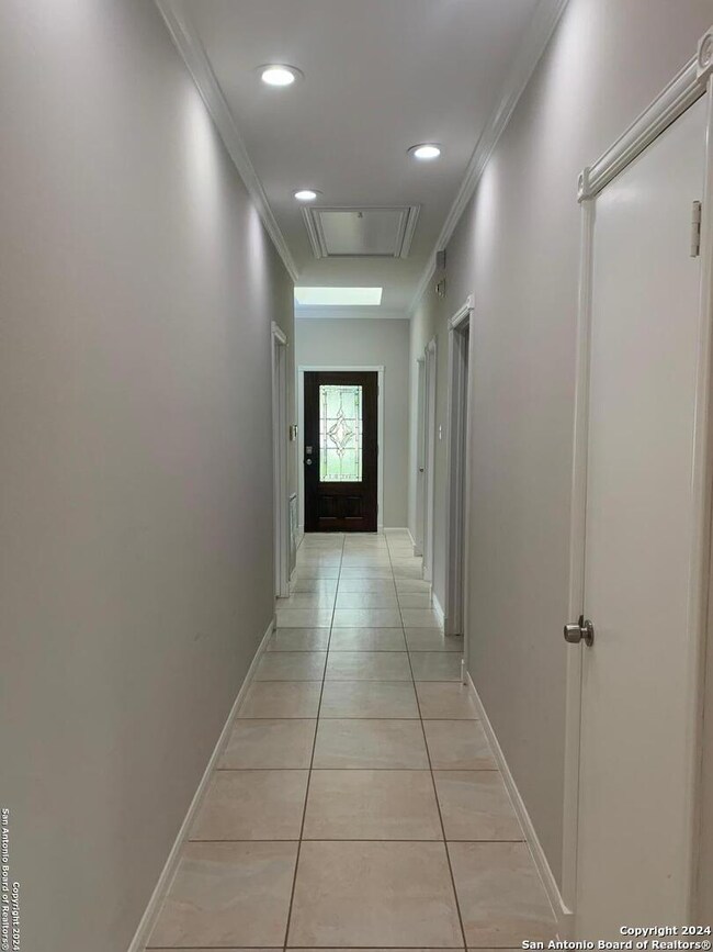 9653 Longmont Dr, Houston, TX 77063 - photo 6