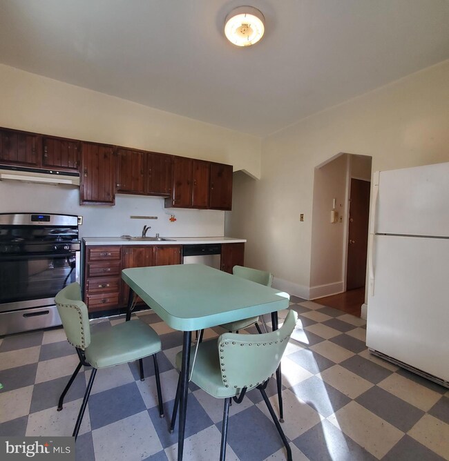 804 N Franklin St unit 2, Wilmington, DE 19806 - photo 4