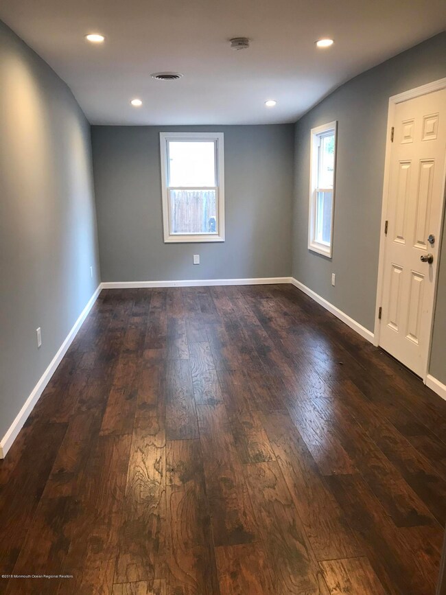 32 Frazee Place, Keansburg, NJ 07734 - photo 4