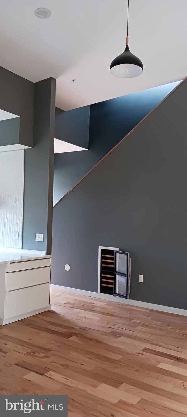 5 Carver Rd, Cabin John, MD 20818 - photo 2