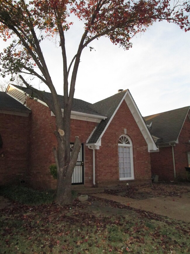 View of side of home