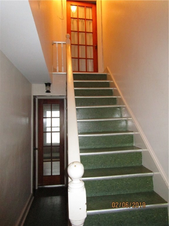 101 Charles St, Bristol, RI 02809 - photo 3