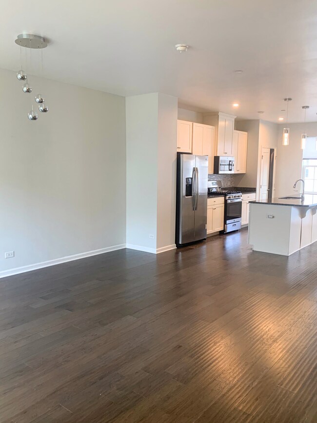 67 Nicholas Dr E, Des Plaines, IL 60016 - photo 6