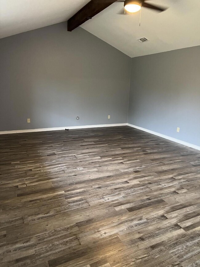 4600 Buffalo Ln, Joshua, TX 76058 - photo 4