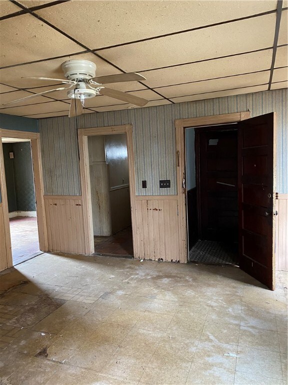 22 Darling St, Central Falls, RI 02863 - photo 6