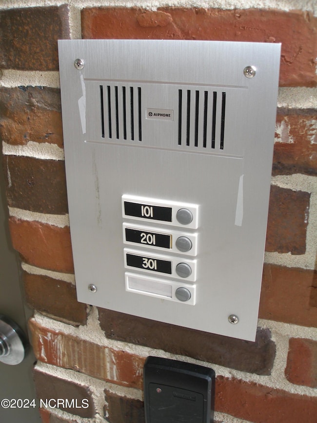 715 N 4th St unit 101, Wilmington, NC 28401 - photo 6