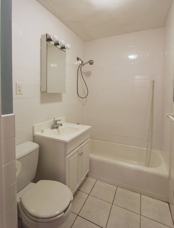 15-17 University Rd unit 21, Brookline, MA 02445 - photo 5