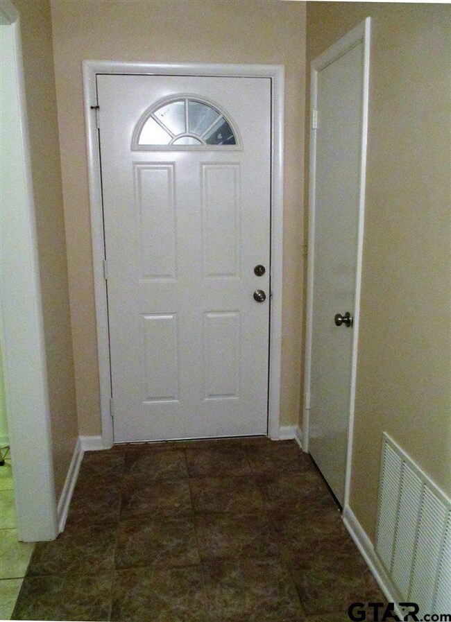 3225 3225 Donnybrook, Tyler, TX 75701 - photo 3