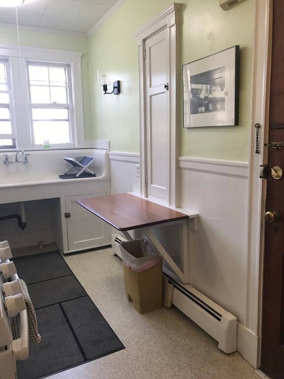 98 1/2 Main St unit F, Andover, MA 01810 - photo 4