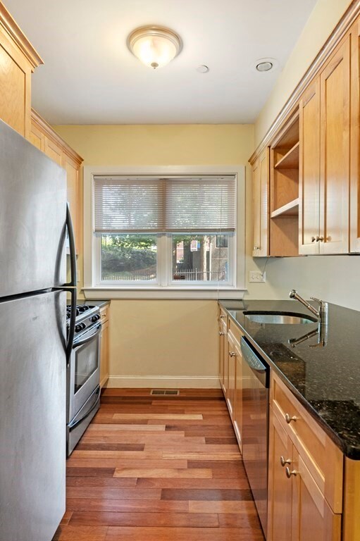 81 Westminster Ave unit A, Roxbury, MA 02119 - photo 3