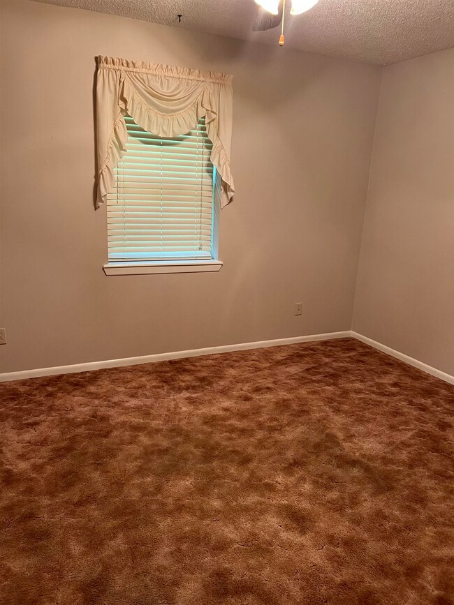 424 Northwest Dr, Wake Village, TX 75501 - photo 7