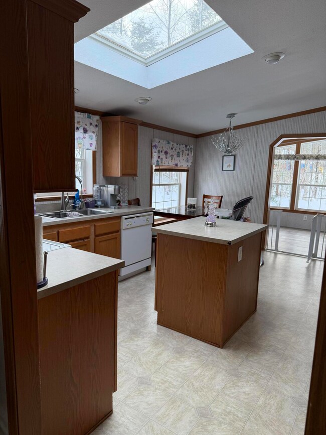 3036 Ohio St, Glenburn, ME 04401 - photo 4